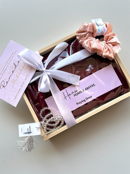 Namaaz/Prayer Dress Hamper