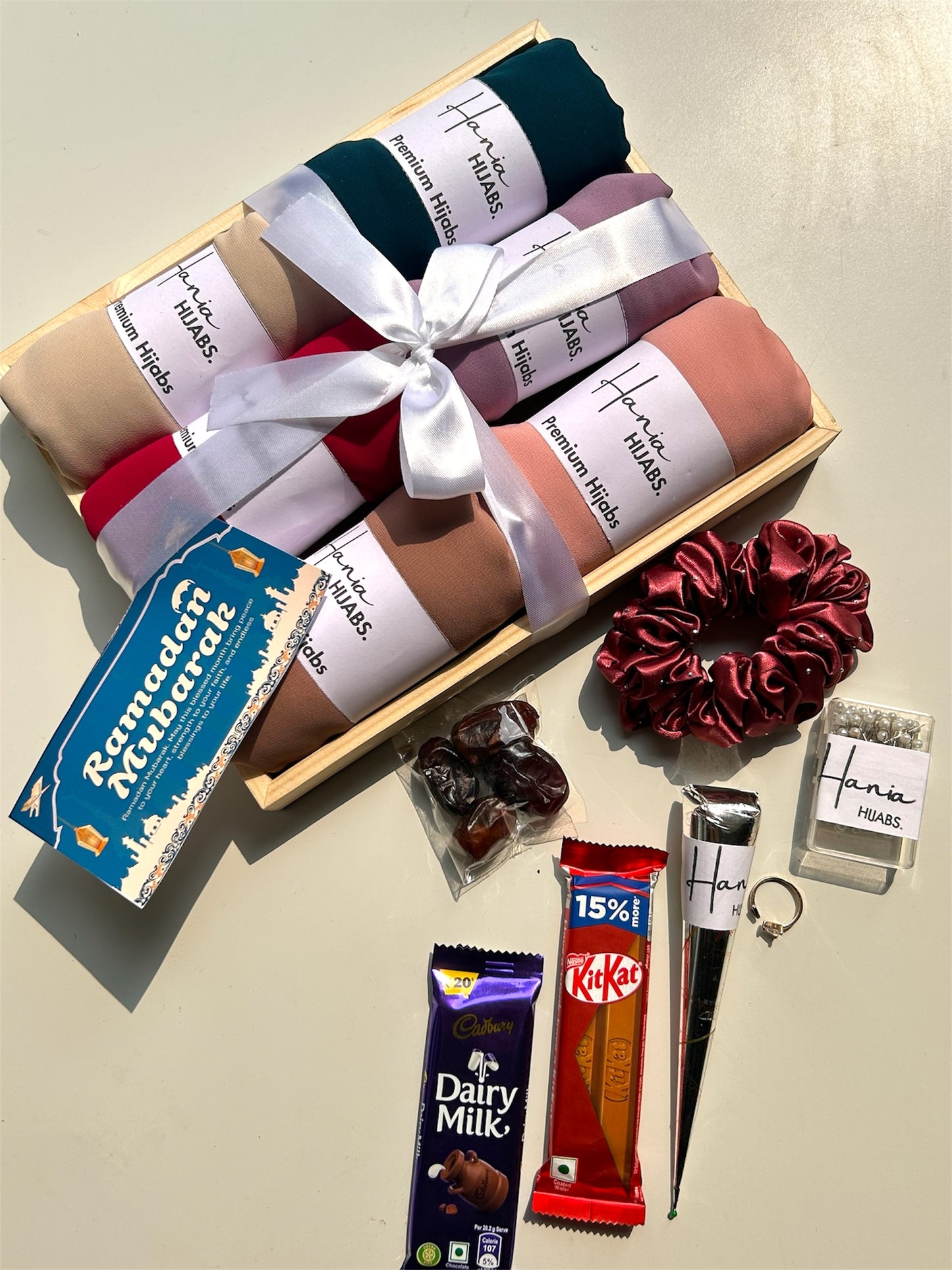 ADORABLE HIJAB HAMPER